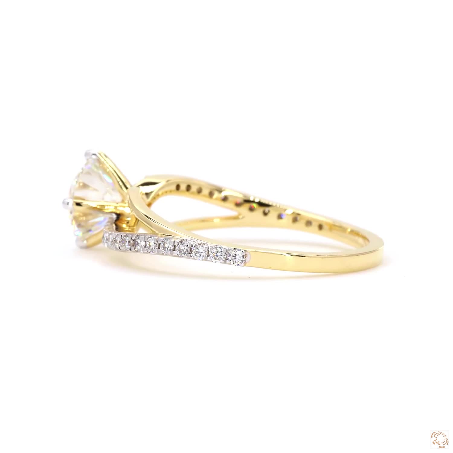 1.03 CT Round Diamond Halo Ring | HA10633