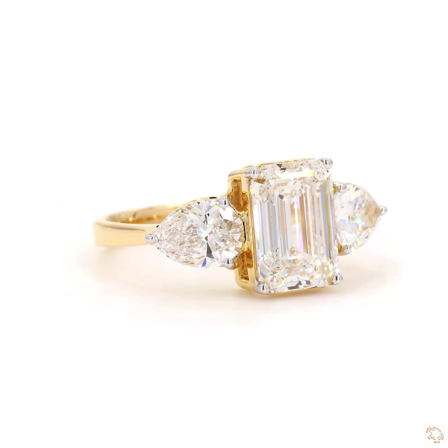 2.50 CT Emerald Diamond Three Stone Wedding Ring | LR-322 Emerald