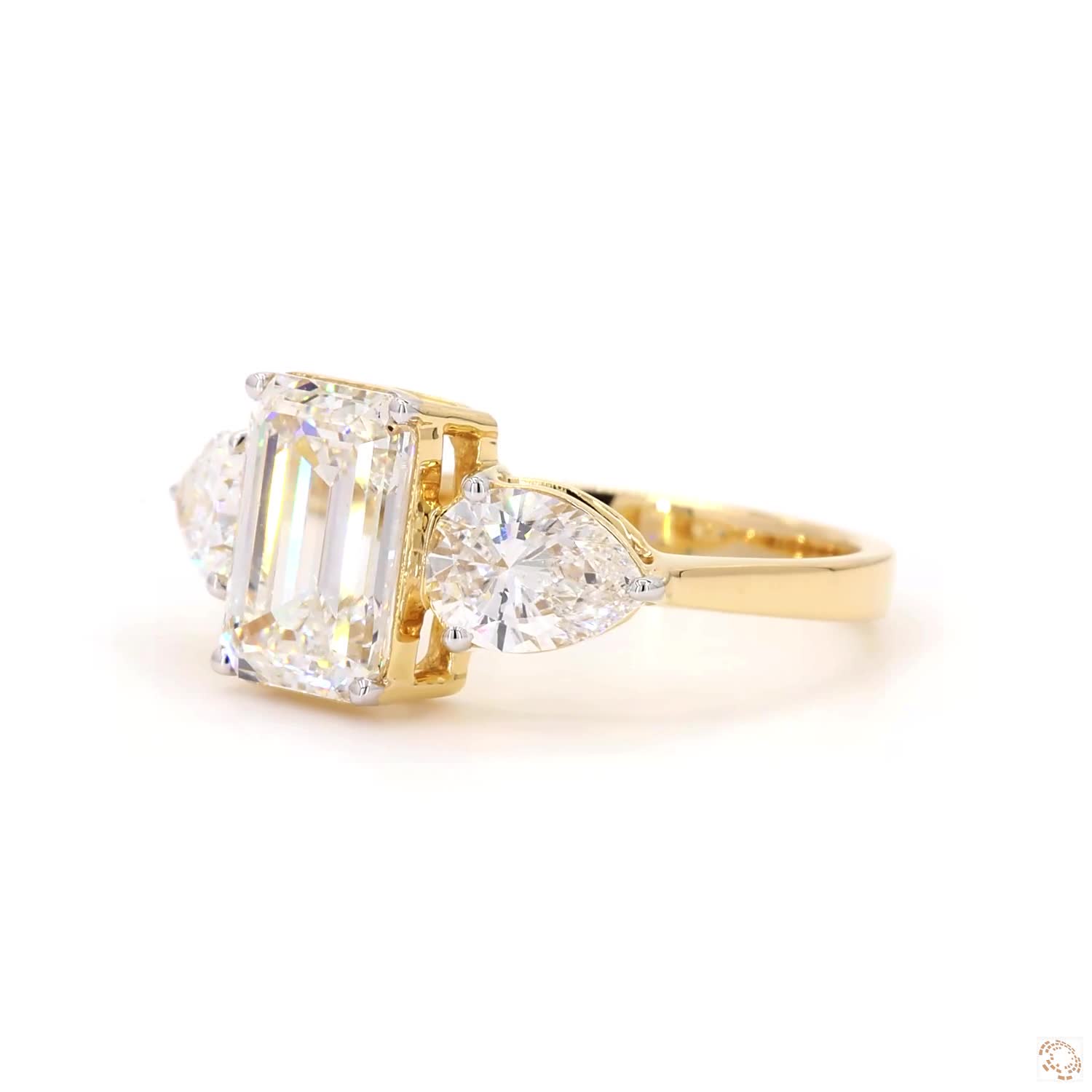 2.50 CT Emerald Diamond Three Stone Wedding Ring | LR-322 Emerald