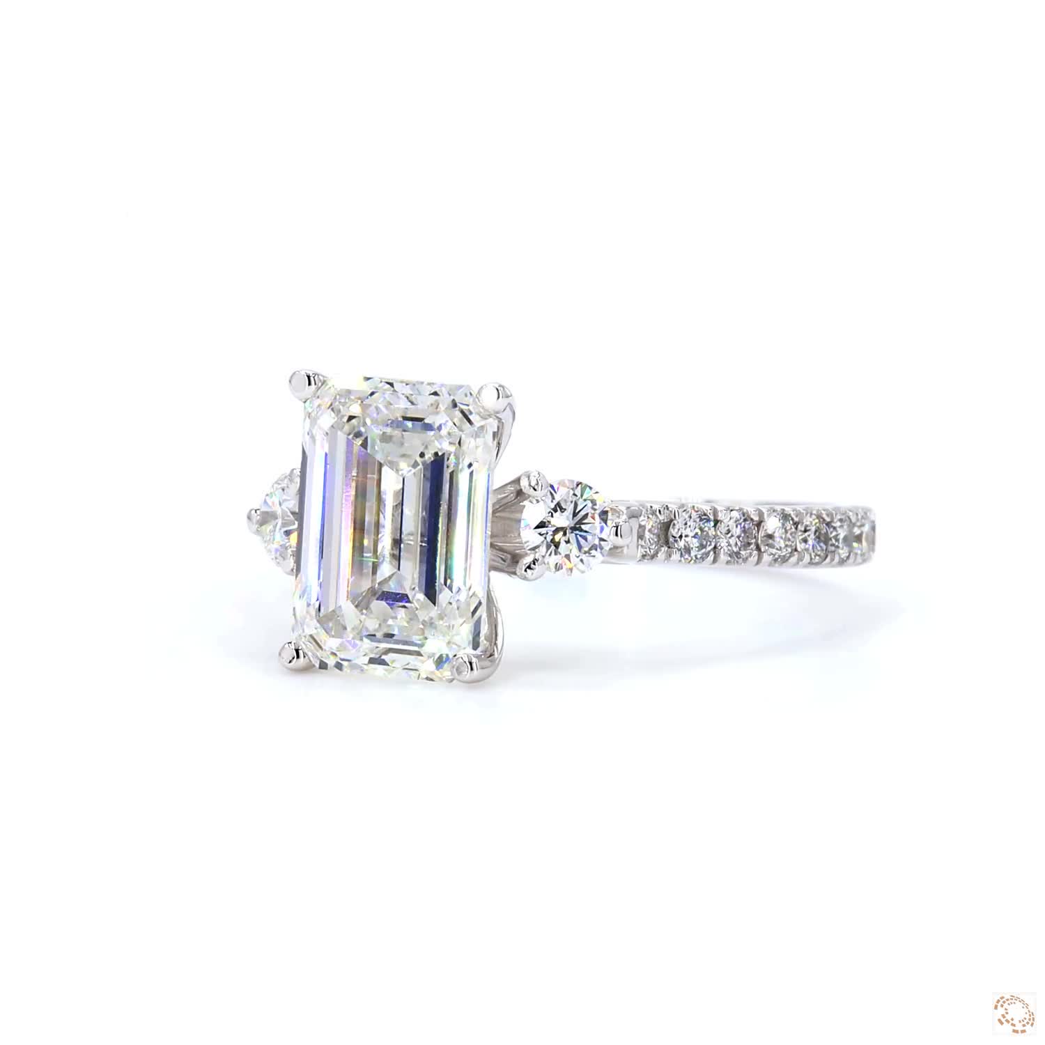 2.50 CT Radiant Diamond Wedding Ring | 301 ( Radiant )