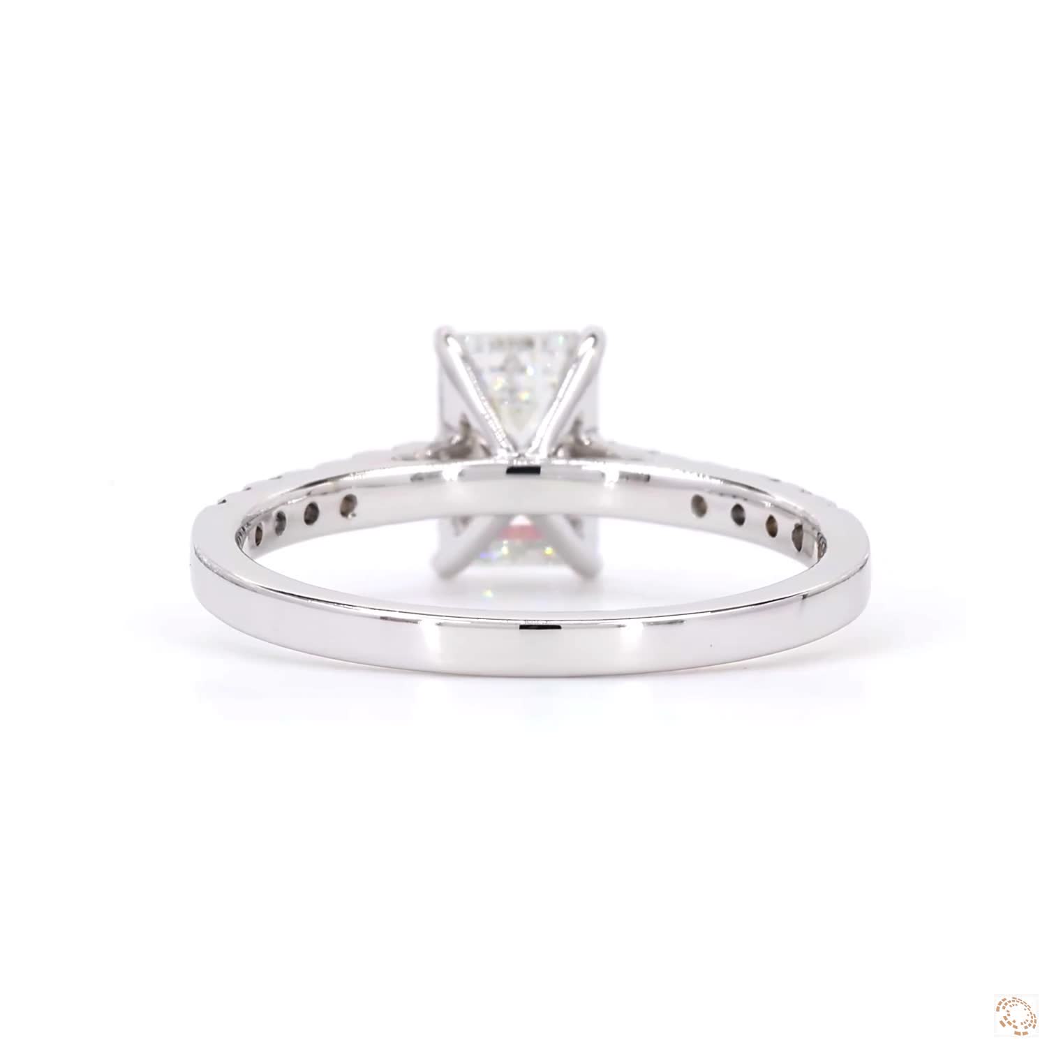 1.30 CT Emerald Diamond Halo Ring | LR-324