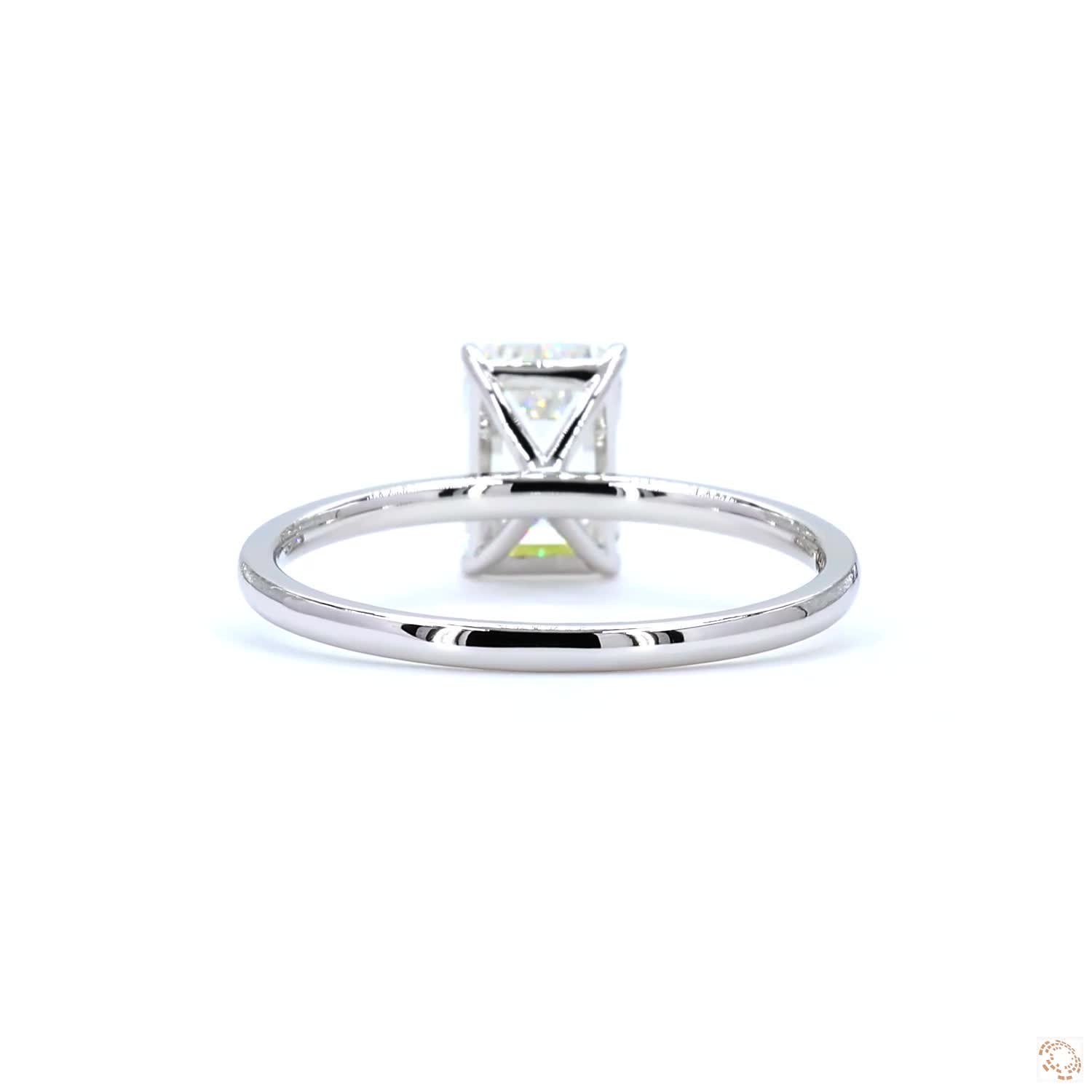 1.50 CT Solitaire Emerald Diamond Ring | LR-336 Emerald (DA602108-05)