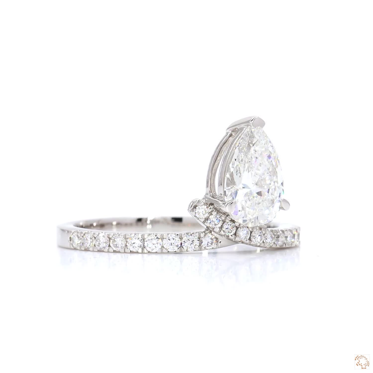 1 CT Pear Diamond RingLR-357 (DA602171)