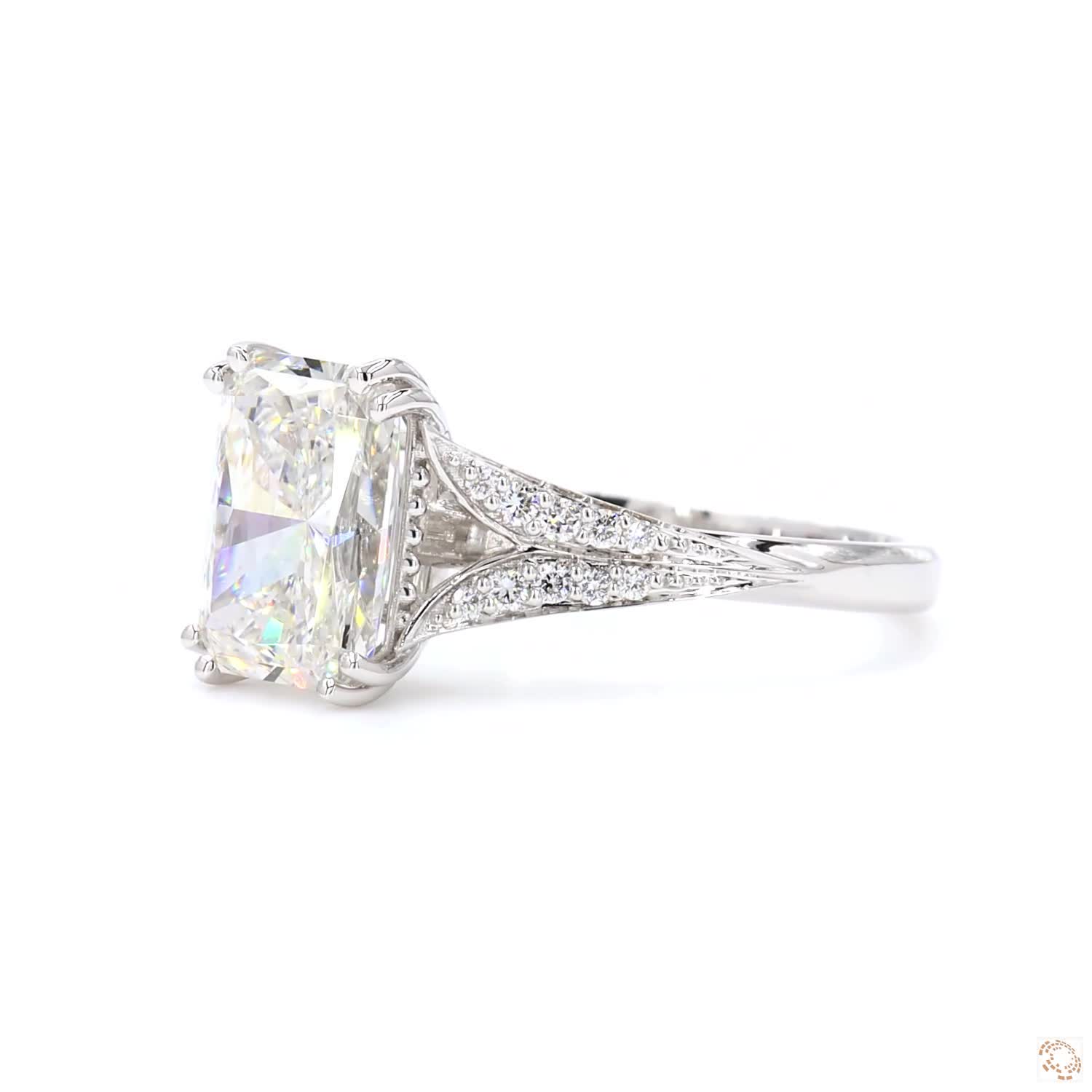 LR-360 Radiant (DA602176)