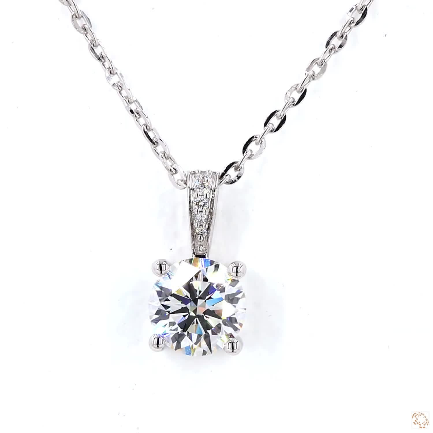 Classic solitaire pendant with sparkling round diamond (DP60229)