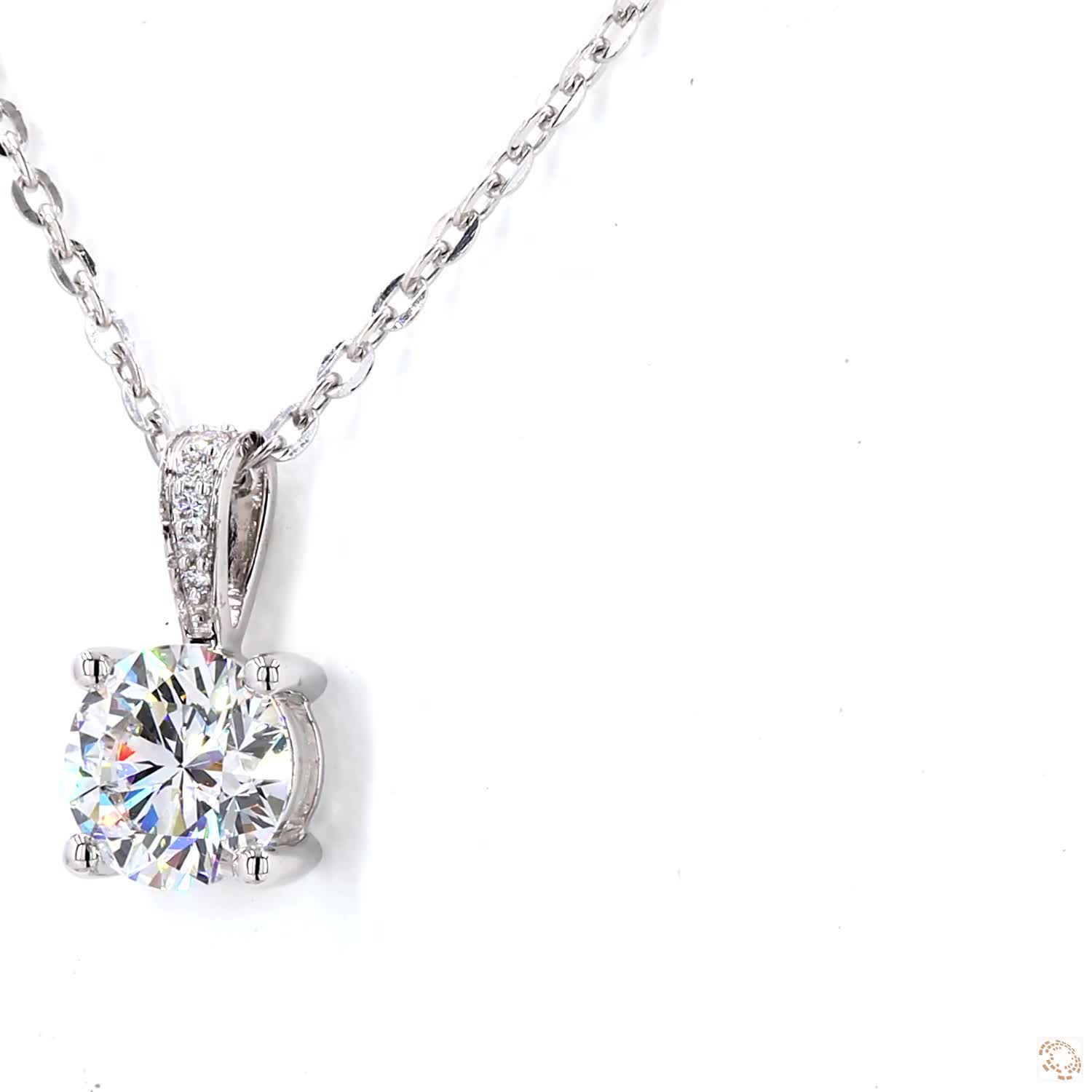 Classic solitaire pendant with sparkling round diamond (DP60229)